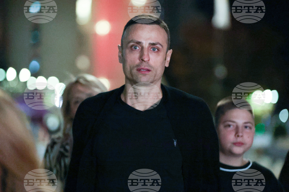 Димитър Бербатов посети волейболните национали преди двубоя срещу Словения