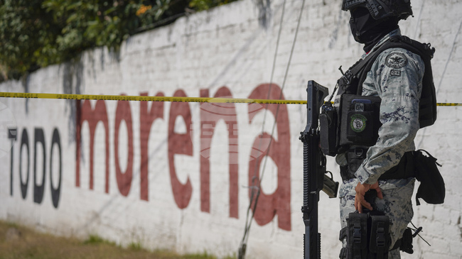 Въоръжени лица застреляха 11 души по време на игра на футбол в Мексико, съобщиха местни медии