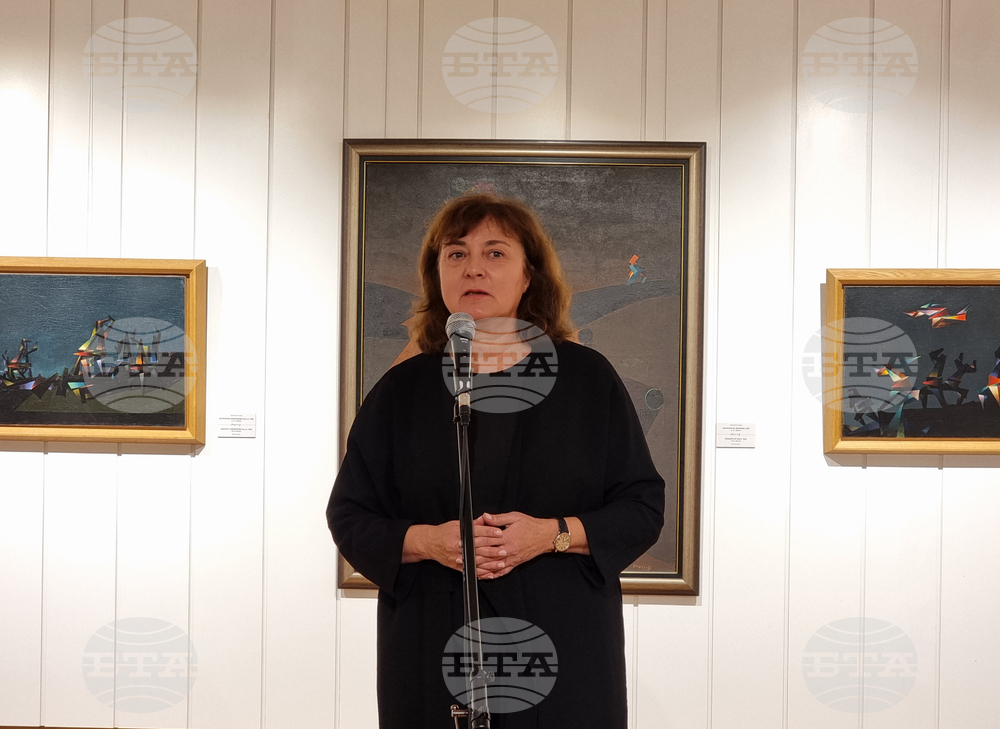 Ямбол - изложба - "Жорж Папазов, когото (не) познаваме"