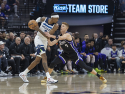 Timberwolves Kings Basketball