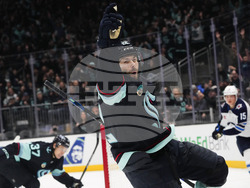 Jets Kraken Hockey