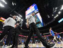 Thunder Nuggets Basketball