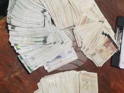 Районна прокуратура - Бургас задържа за срок до 48 часа мъж и жена, обвинени за кражбата на пари и накити на обща стойност 165 000 лева