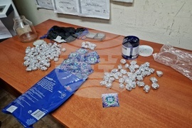 Бургас - полиция - задържани наркотици