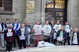 Ямбол - таксиметрови шофьори - протест