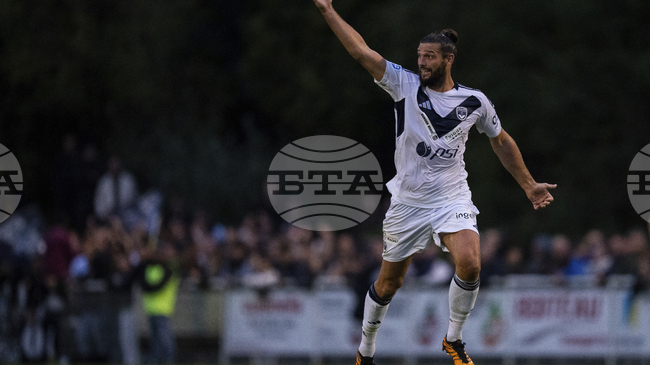 Бившият английски национал Анди Керъл стана временен тредньор на Дагенъм и Редбридж