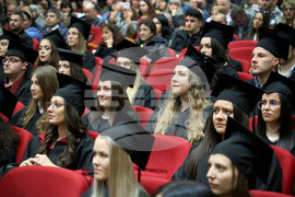 Варна - Икономически университет Варна - абсолвенти