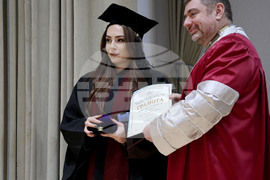 Варна - Икономически университет Варна - абсолвенти