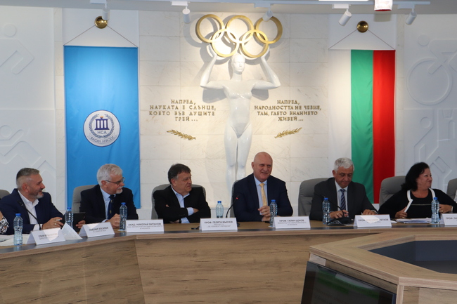 Министър Цоков: Всички успехи за висшето образование постигнахме заедно със синдикатите и ректорите