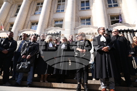 Съдебна палата - адвокати - протест
