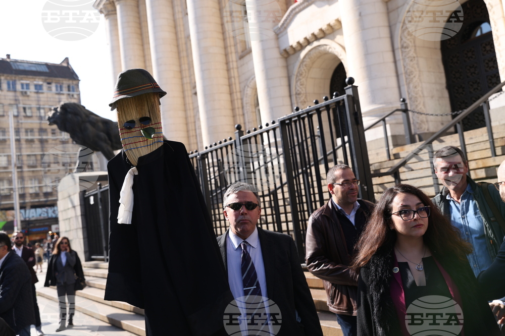 Съдебна палата - адвокати - протест