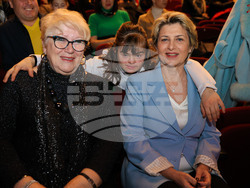 Министър Лечева присъства на церемонията по награждаване на най-добрите млади спортисти за 2022 г.