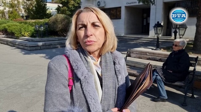 Адвокати от Видин излязоха на протест пред Съдебната палата в града срещу процедурата за избор на главен прокурор