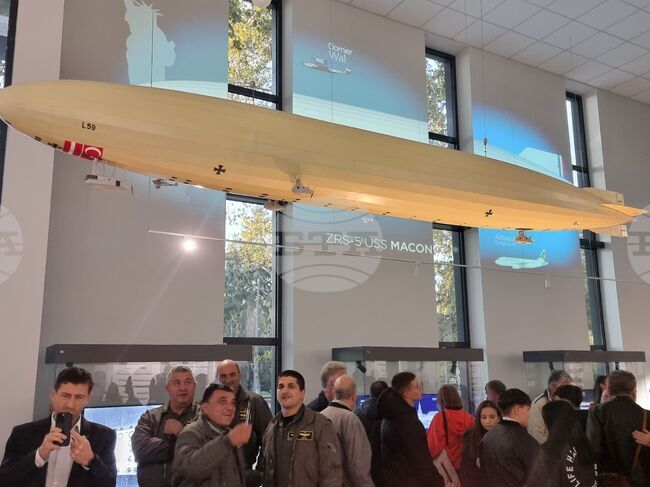 Международната изложба, посветена на дирижаблите, остава в Ямбол до края на месец март