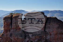 Белоградчишки скали - есен - изглед