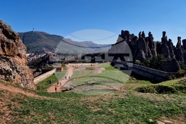 Белоградчишки скали - есен - изглед