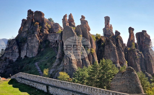 Фестивалът „Сцена на върховете” в Белоградчик предлага концерти от различни музикални жанрове