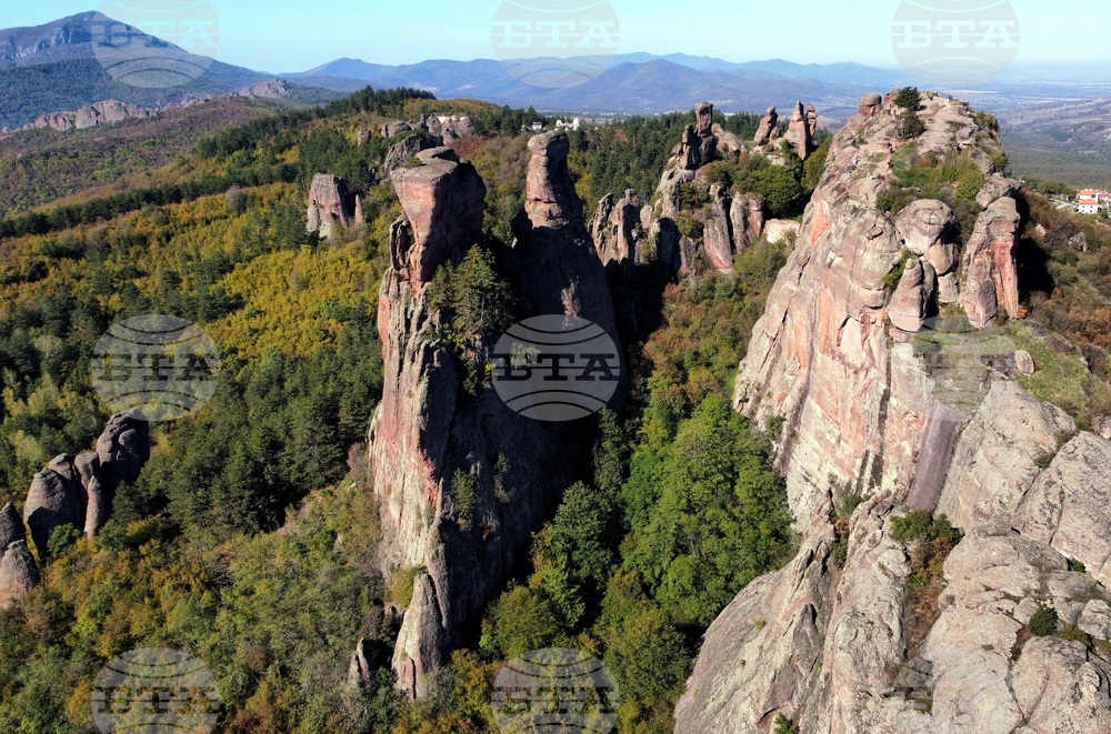 Белоградчишки скали - есен - изглед