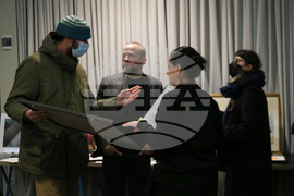 Изложба - Купи изкуство за Украйна