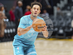 Hornets Hawks Basketball