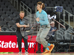 Hornets Hawks Basketball