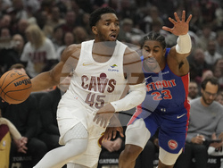 Pistons Cavaliers Basketball