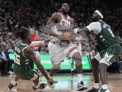 Bulls Bucks Basketball