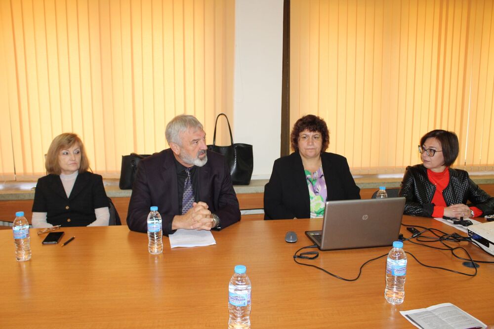 ОА Русе: Осем деца и ученици са върнати в образователната система в Русенско от 15 септември насам 