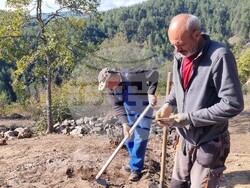 Село Храстово - крепост - разкопки