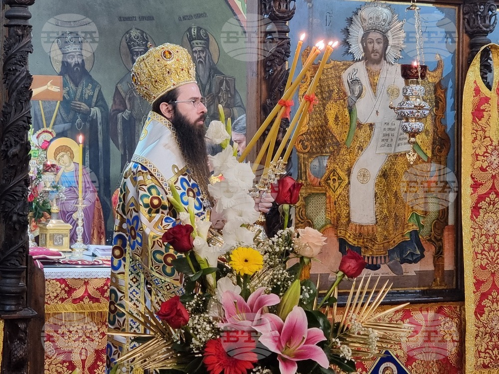 Сливенският митрополит Арсений ще възглави архиерейска света литургия в храм “Св. Мина” в Сливен