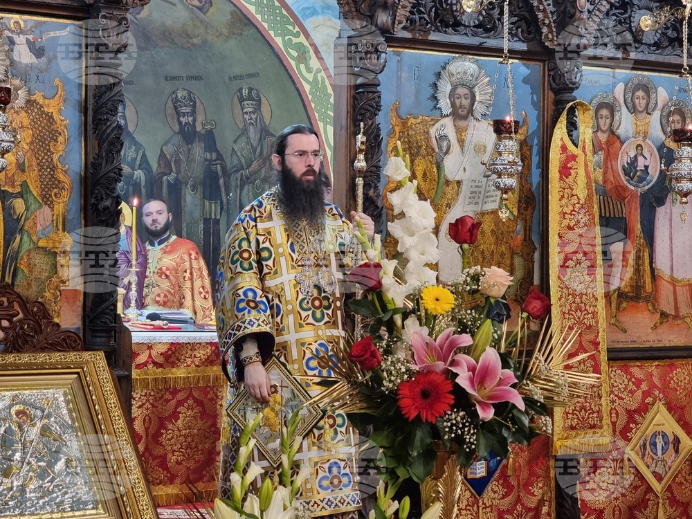 Сливен - Димитровден - литургия