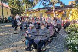 Село Калипетрово - Димитровден - литургия