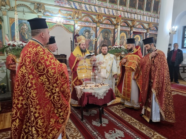 Кюстендил - Димитровден - литургия