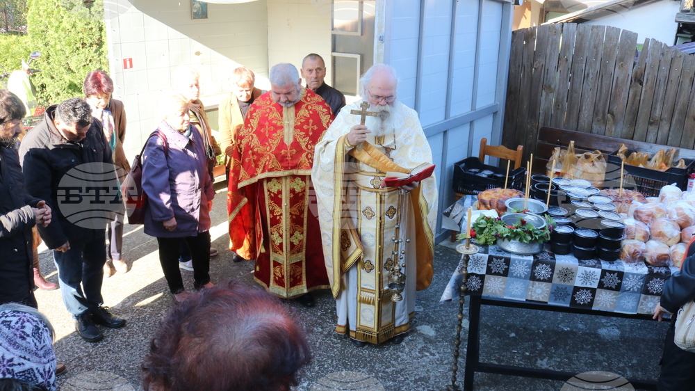 Генерал Тошево - Димитровден - храмов празник