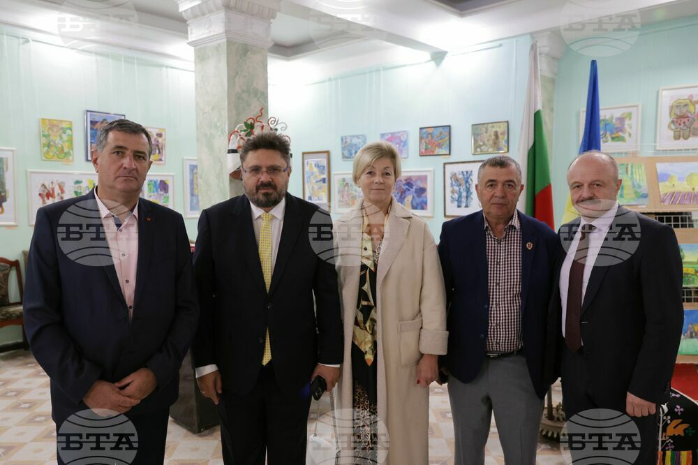 Children's Art Exhibition Opened in Odesa in Honour of Bessarabial Bulgarians' Day