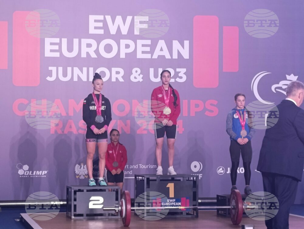Boyana Kostadinova Wins Silver for Bulgaria at European Junior Weightlifting Championships in Poland