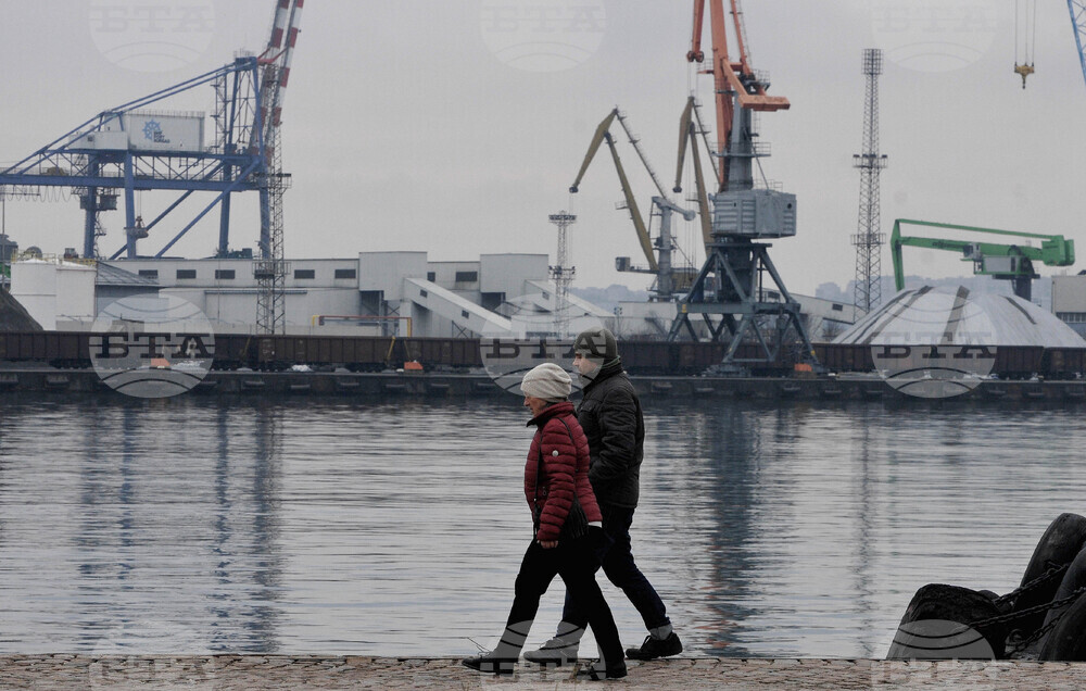 Бургас - топло време - пристанище