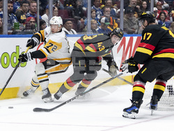 Penguins Canucks Hockey