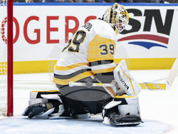 Penguins Canucks Hockey