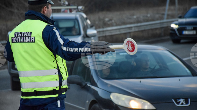МВР предприема мерки за осигуряване на спокойни великденски празници, започва специализирана операция на „Пътна полиция“