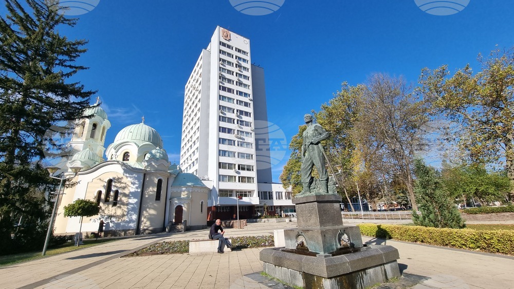 В спокойна обстановка започнаха изборите за Народно събрание в Пернишка област