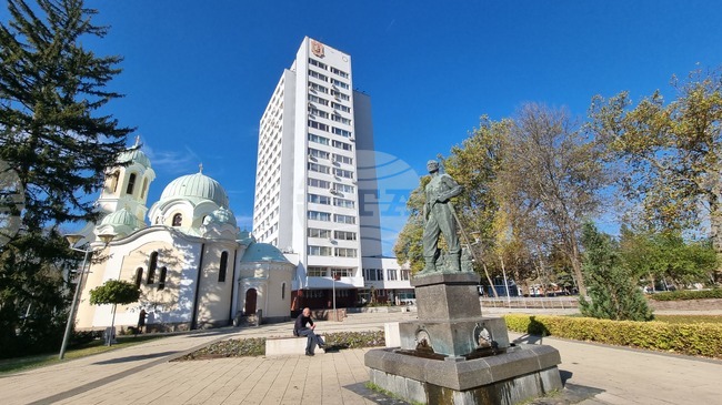 В спокойна обстановка започнаха изборите за Народно събрание в Пернишка област