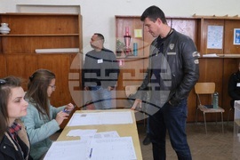 Варна - избори - Ивелин Михайлов - гласуване