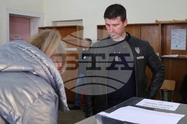 Варна - избори - Ивелин Михайлов - гласуване