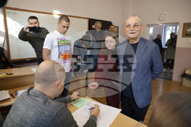 Избори за Народно събрание - Ахмед Доган - гласуване