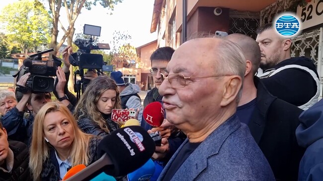 Гласувах за по-доброто бъдеще на България, каза Ахмед Доган