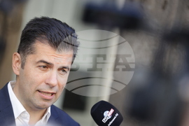 Кирил Петков - избори - гласуване