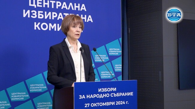 Избирателната активност за цялата страна е 9,55 процента към 11:00 часа, съобщи зам.-председателят и говорител на ЦИК Росица Матева