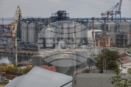 Украйна - Одеса - ежедневие - пристанище