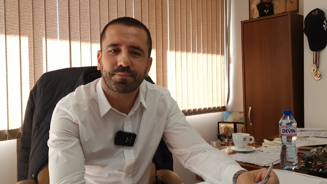 Създадена е организация за края на изборния ден, няма да има струпване при предаване на протоколите, каза секретарят на Община Перник